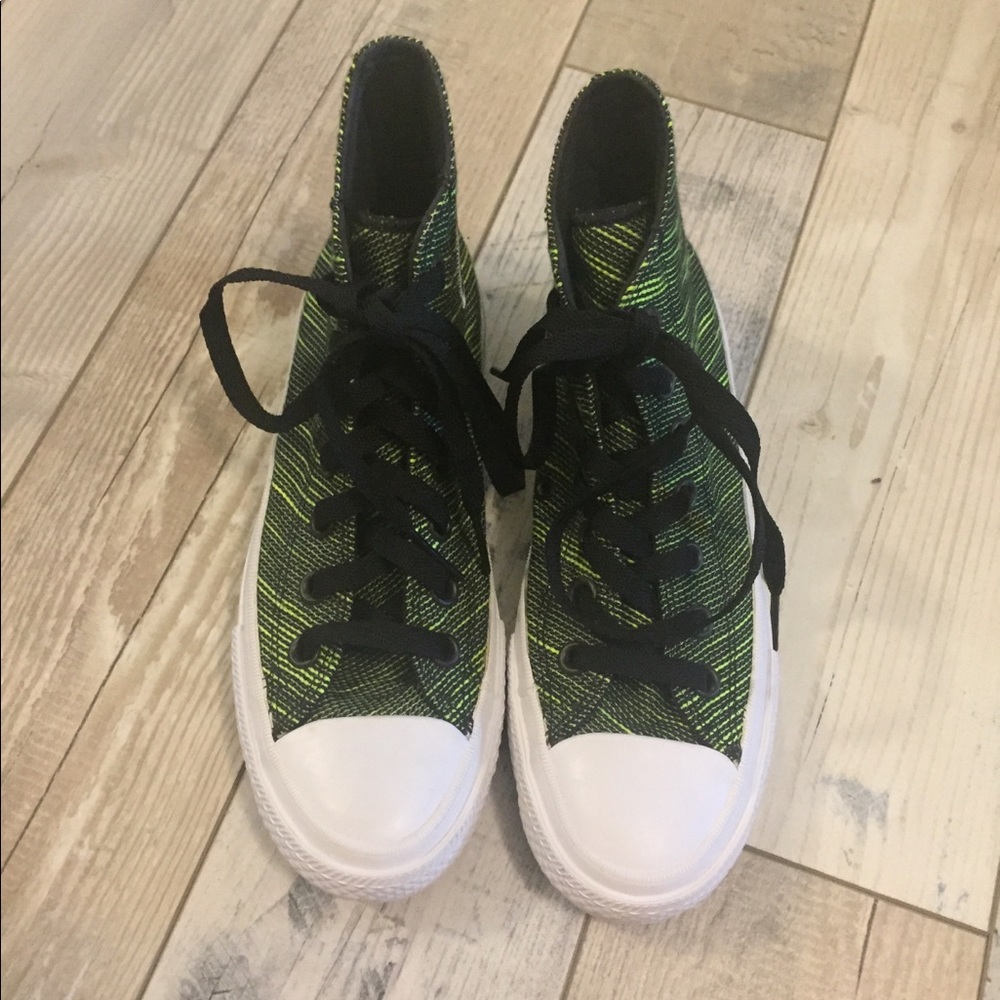 Converse con II